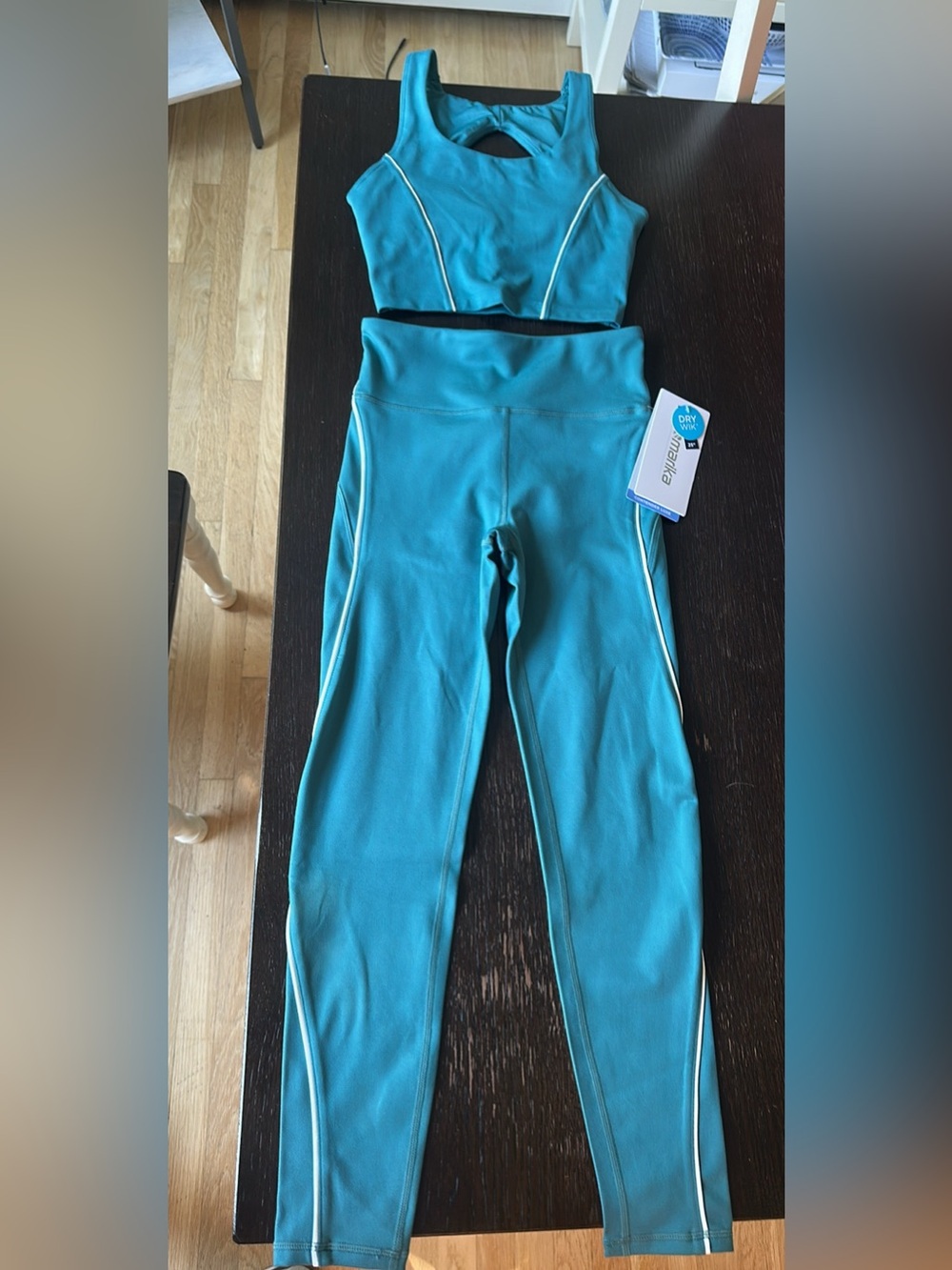 Marika Teal Contender Luxe Sportswear Top & Legging Set NWT!! Size Small